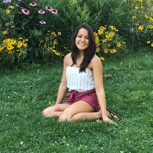 Meet your Posher, Jewel